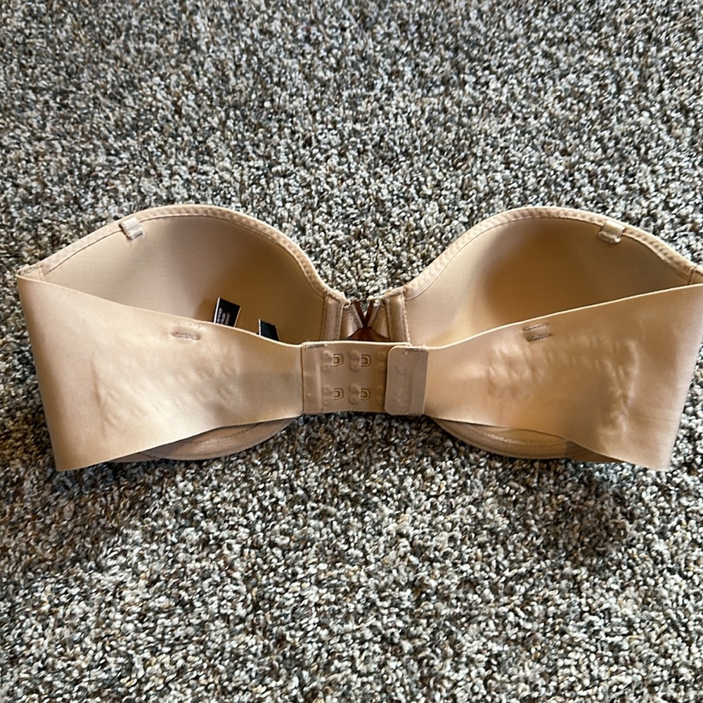 Victoria’s Secret Multi-Way Position Strapless Bra 32D - Picture 3 of 5